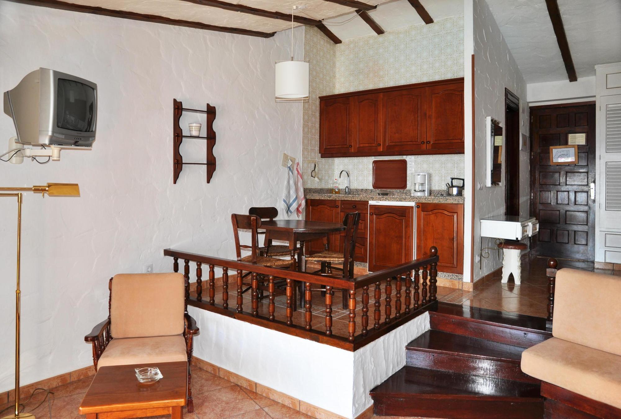 Apartamentos Casas Carmen - Adults Only Playa del Inglés Exterior foto